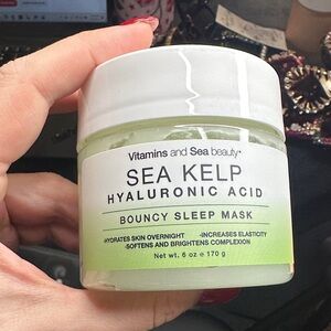 Sea Kelp Hyaluronic Acid Sleep Mask - Green